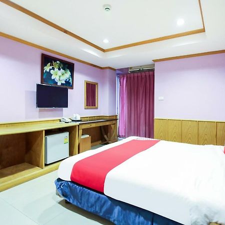 Oyo 280 Thai Garden Resort Bangkok Exterior foto